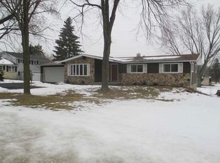 5604 Lacy Rd, Fitchburg, WI 53711