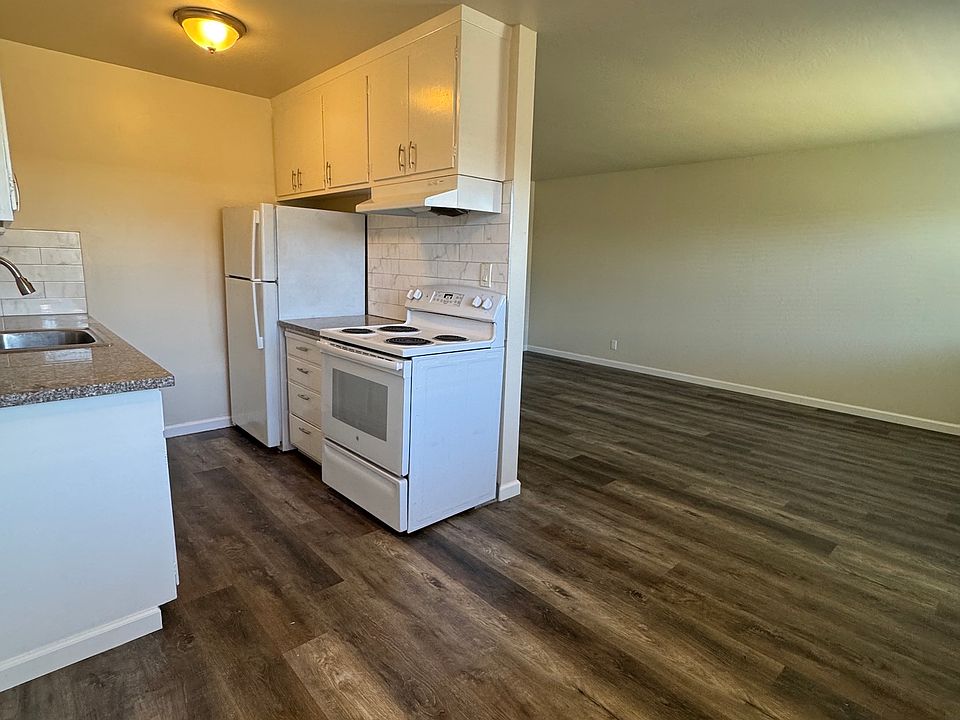 Kitchen in 1BR unit