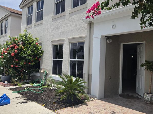 9187 Fontainebleau Blvd #419