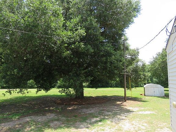4th image of 7485 North Rd