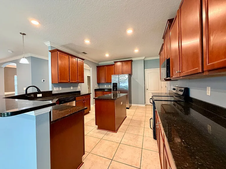 15991 Baxter Creek Dr — Photo 9
