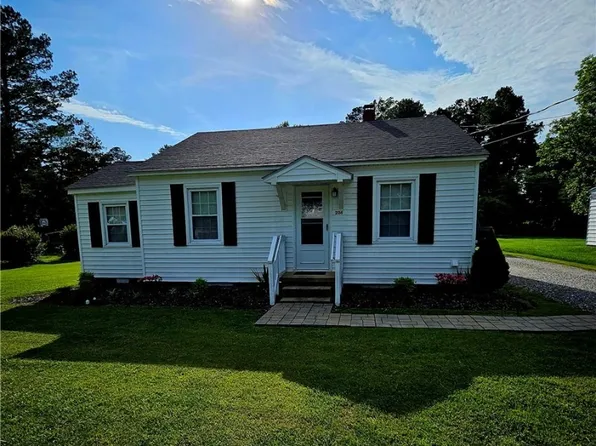 236 Coppahaunk Ave, Waverly, VA 23890