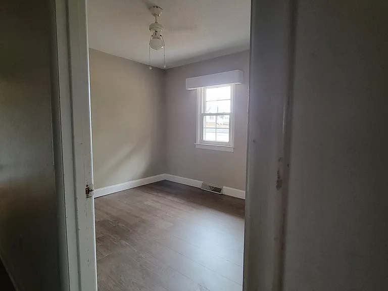 4978 Zacks Mill Rd — Photo 4