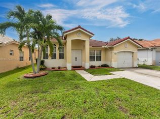 14066 S Cypress Cove Cir, Davie, FL 33325