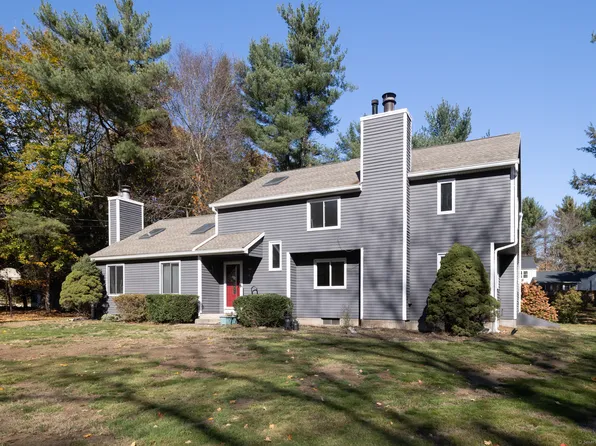 18 Meadowlark Road, Simsbury, CT 06092