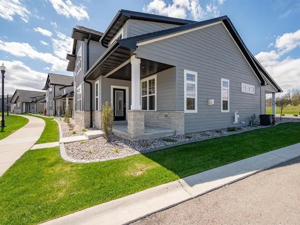 2812 Elm Tree Hl, Green Bay, WI 54313