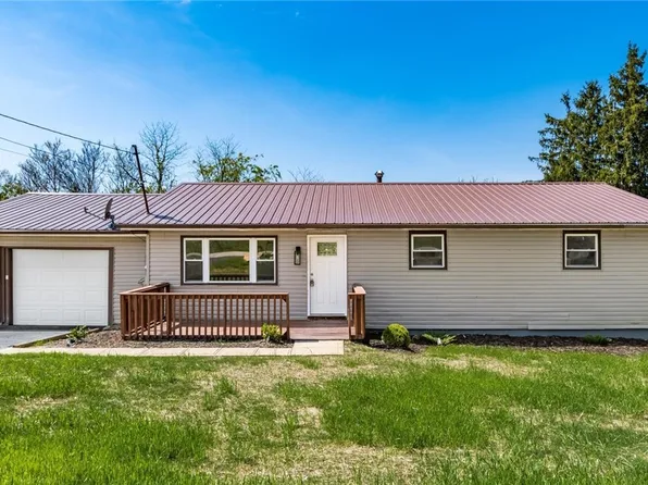 21 N Lasalle Dr, Zanesville, OH 43701