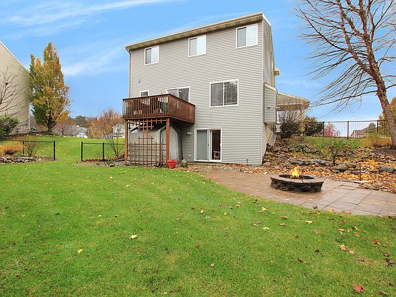 3rd image of 339 Sand Castle Dr