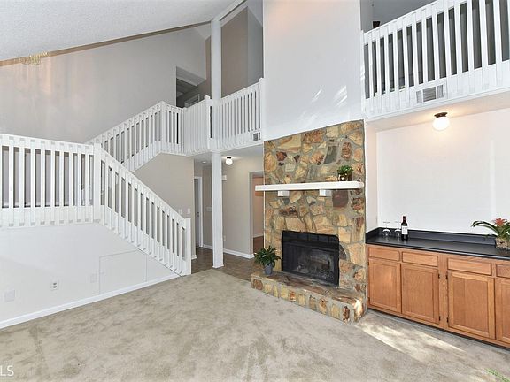 2nd image of 5051 Whitewater Dr