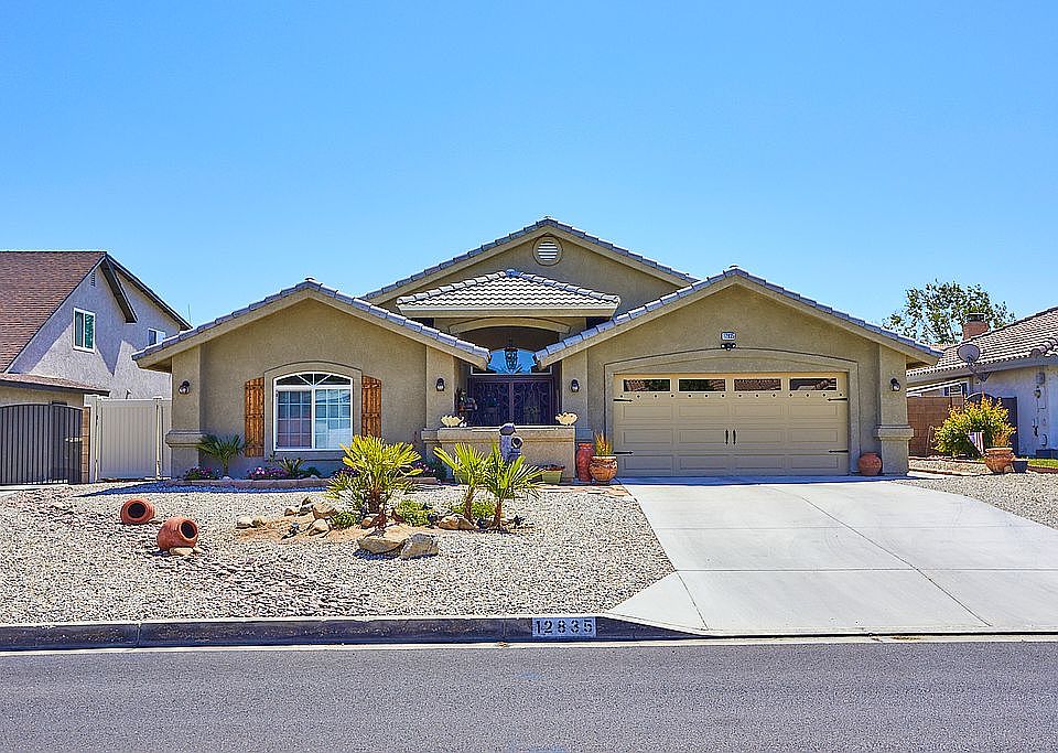 1st image of 12835 Bermuda Dunes Dr
