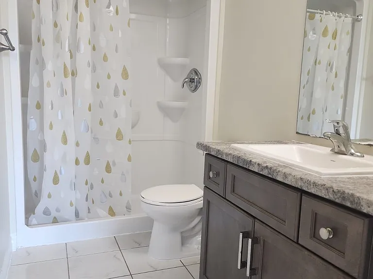 630 Sauve St #103 — Photo 5