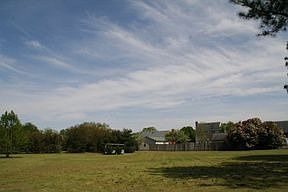 2nd image of 1804 Juniper Dr
