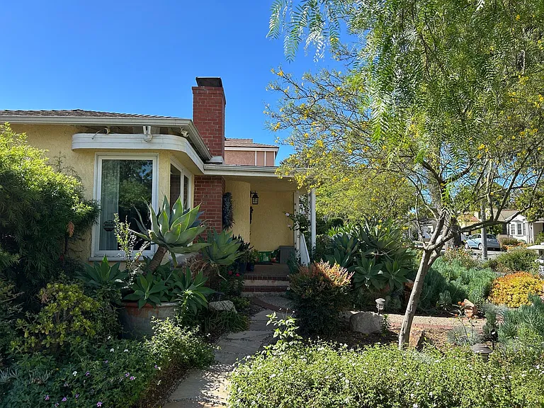 2190 Oregon Ave — Photo 47