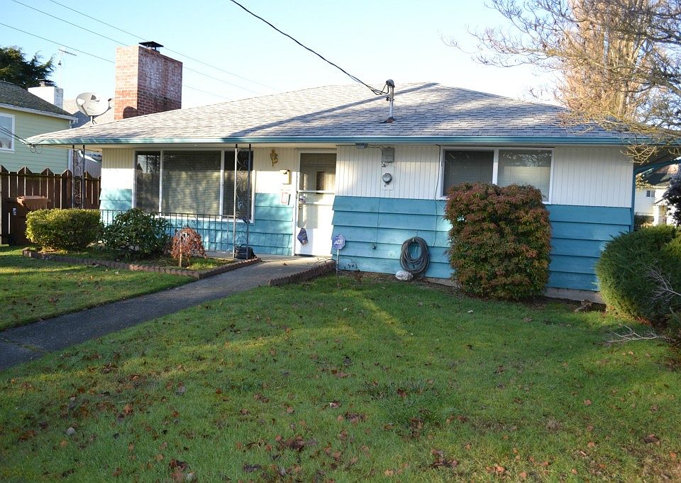 1st image of 4413 N 11th St