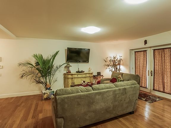 2nd image of 1927 78th St APT 1A