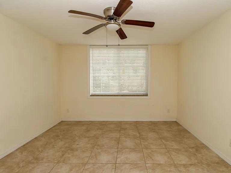 1260 Wildwood Lakes Blvd #104 — Photo 36