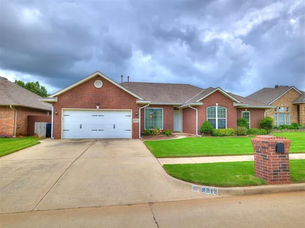 8212 NW 70th St, Oklahoma City, OK 73132
