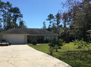 10814 Haena Ct, Diamondhead, MS 39525