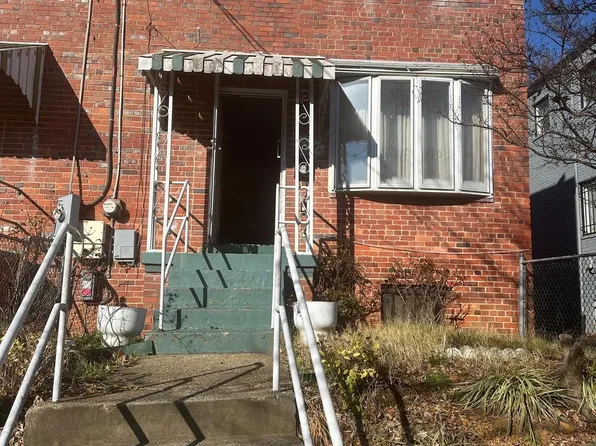 1202 Trenton Pl SE, Washington, DC 20032