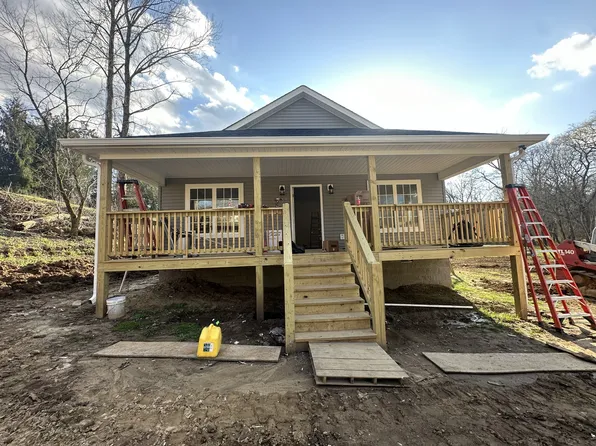 134 Hogans Creek Rd, Carthage, TN 37030