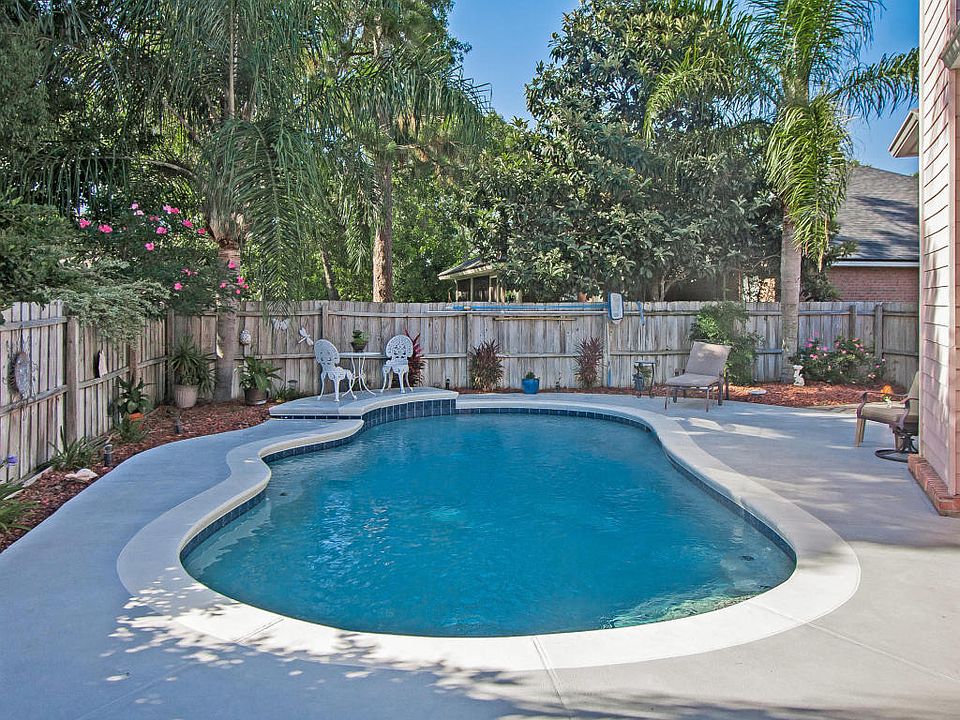 1st image of 12813 Cedar Brook Ct