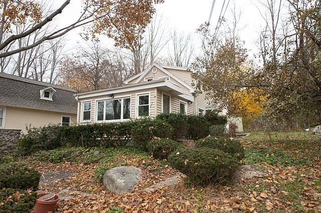 1st image of 238 Lake Shore Dr