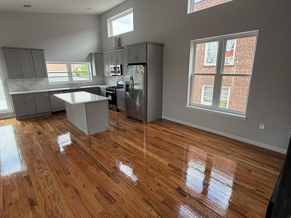 1st image of 181 Munn Ave Floor 2