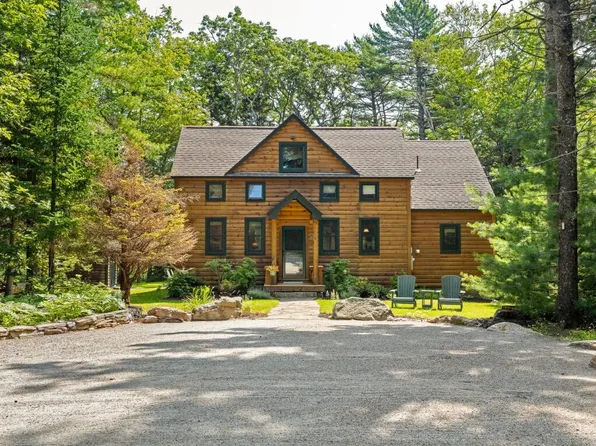 116 Crest Avenue, Boothbay Harbor, ME 04538