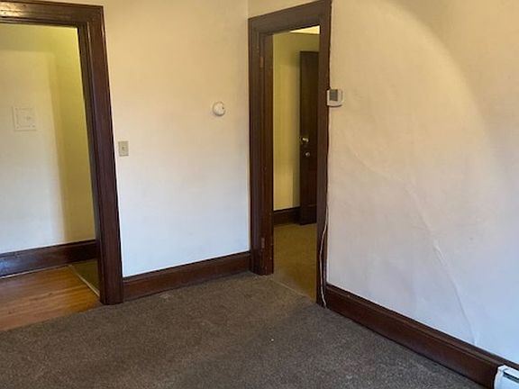 3rd image of 215 11th St #6A