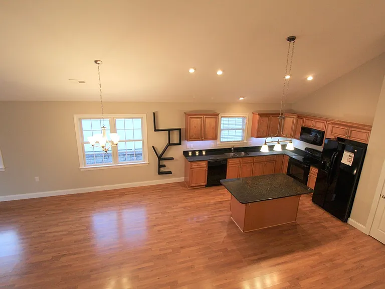 500 Callaway Cir — Photo 10
