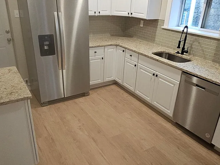 2065 E Somerset St — Photo 26