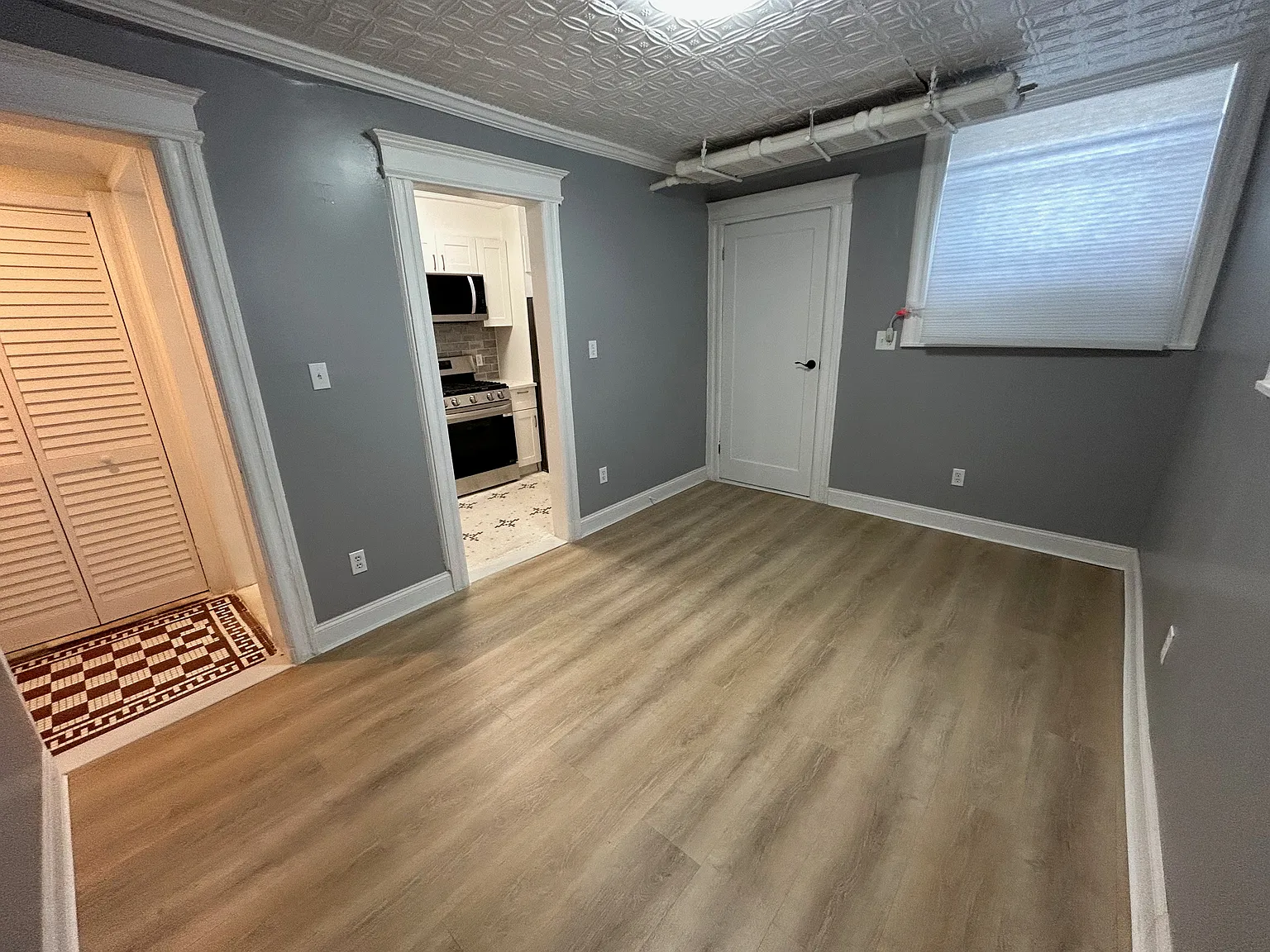 183 Bay 10th Street — Photo 3
