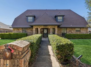 7304 Old Mill Run, Fort Worth, TX 76133