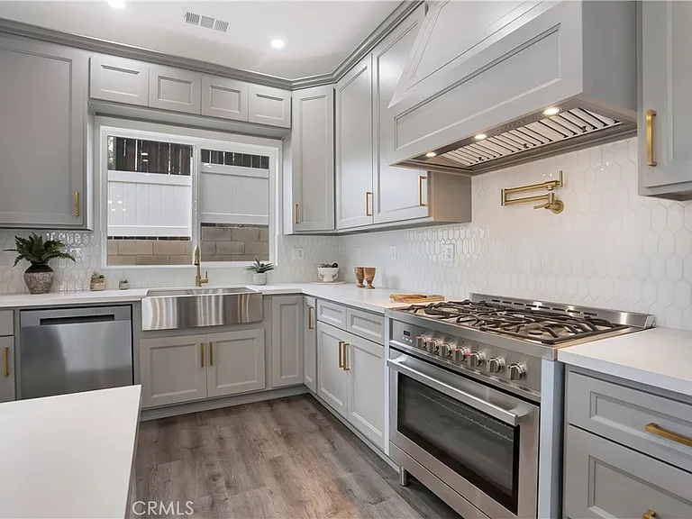 12511 Haleh Ln — Photo 27