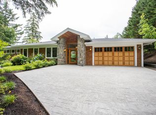 5435 SW Burton Dr, Portland, OR 97221