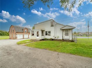 859 Long Pond Rd, Rochester, NY 14612