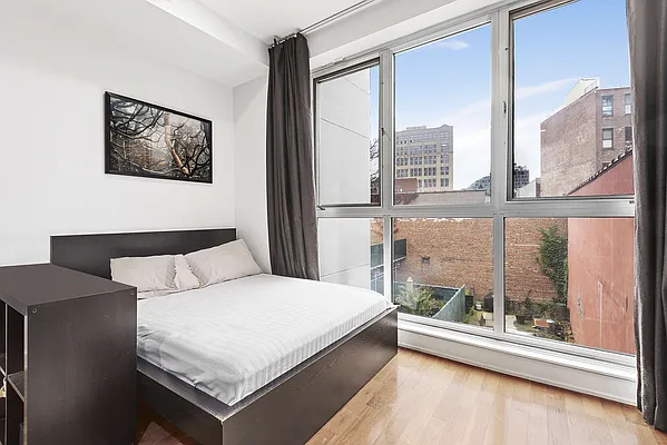 Sold by Compass | media 2