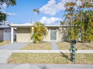 3721 SW 44th Ave, West Park, FL 33023