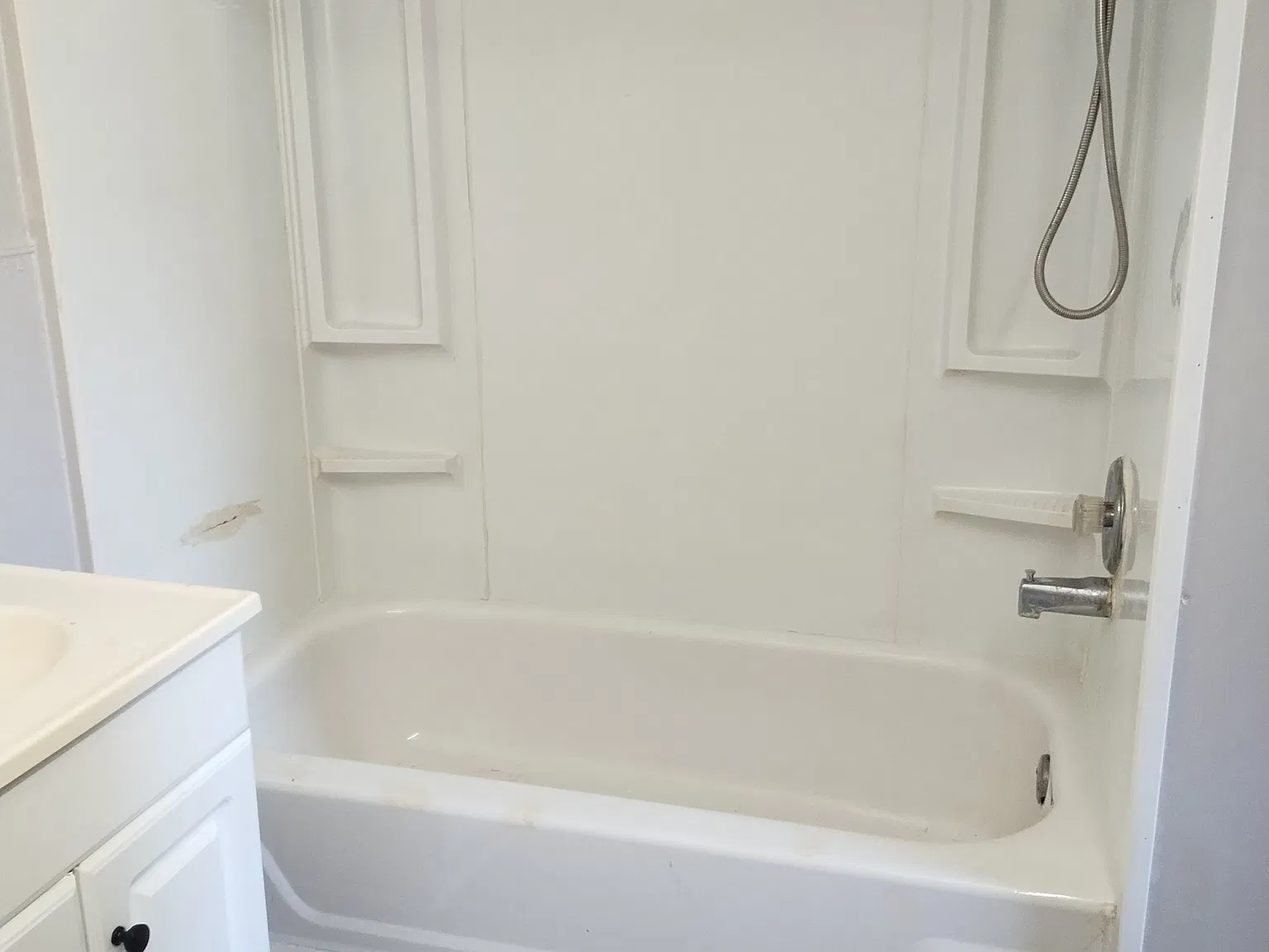 2 bed, 600 sqft, $850 — Photo 4
