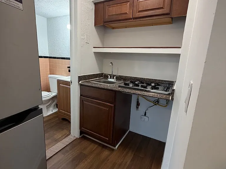 22715 Martin Rd #C3 — Photo 3