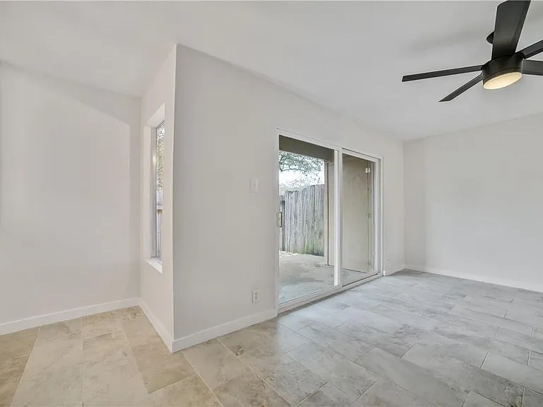 2600 Penny Ln #118 — Photo 13