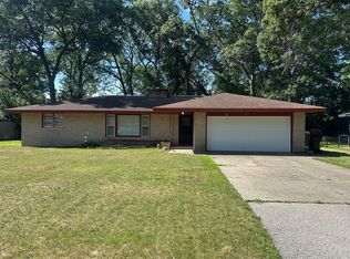 1749 Southland Dr, Muskegon, MI 49442