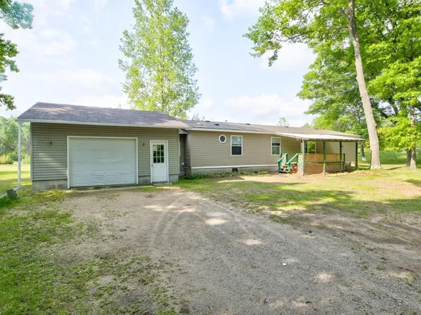 W847 Leaf Rd, Marinette, WI 54143