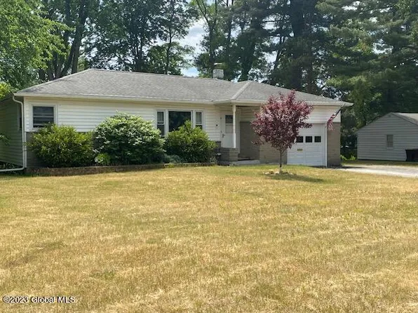 8 Pauline Avenue, Albany, NY 12203