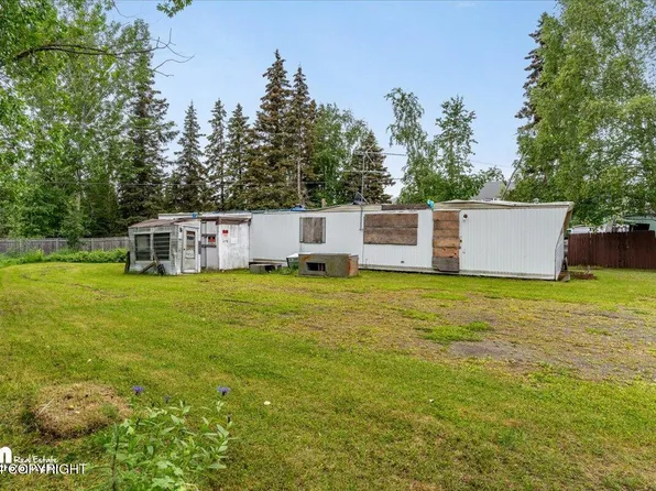 6570 Askeland Dr, Anchorage, AK 99507