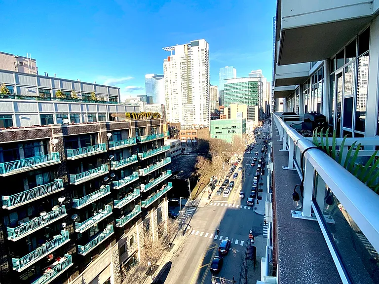 901 W Madison St #912 — Photo 20