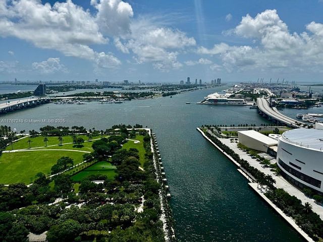 1st image of 900 Biscayne Blvd APT 3503