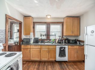 54 Upland Rd #1F, Somerville, MA 02144