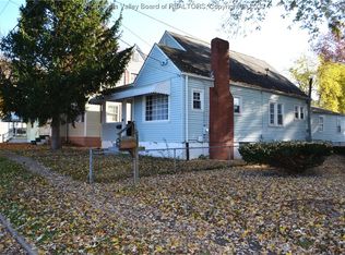 544 19th St, Dunbar, WV 25064