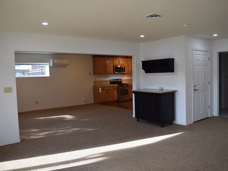 402 Sunridge Ave — Photo 12